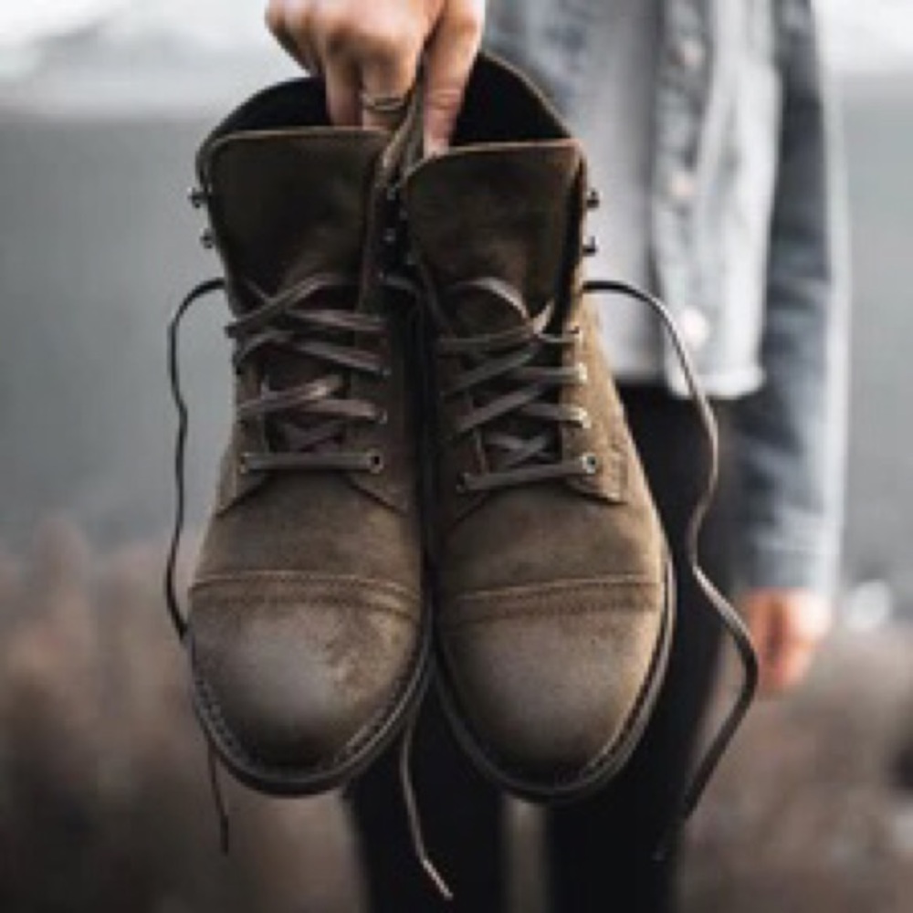 Thursday captain boot olive suede